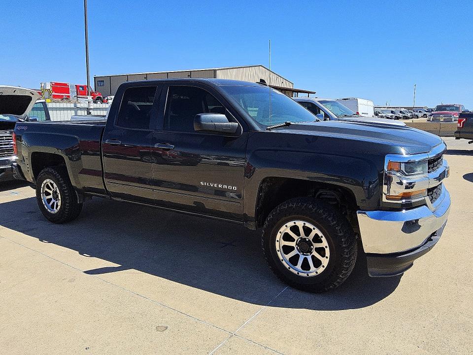 Aukcja sprzedaży 2017 Chevrolet Silverado, vin: 1GCVKREH4HZ203015, numer aukcji: 92831725