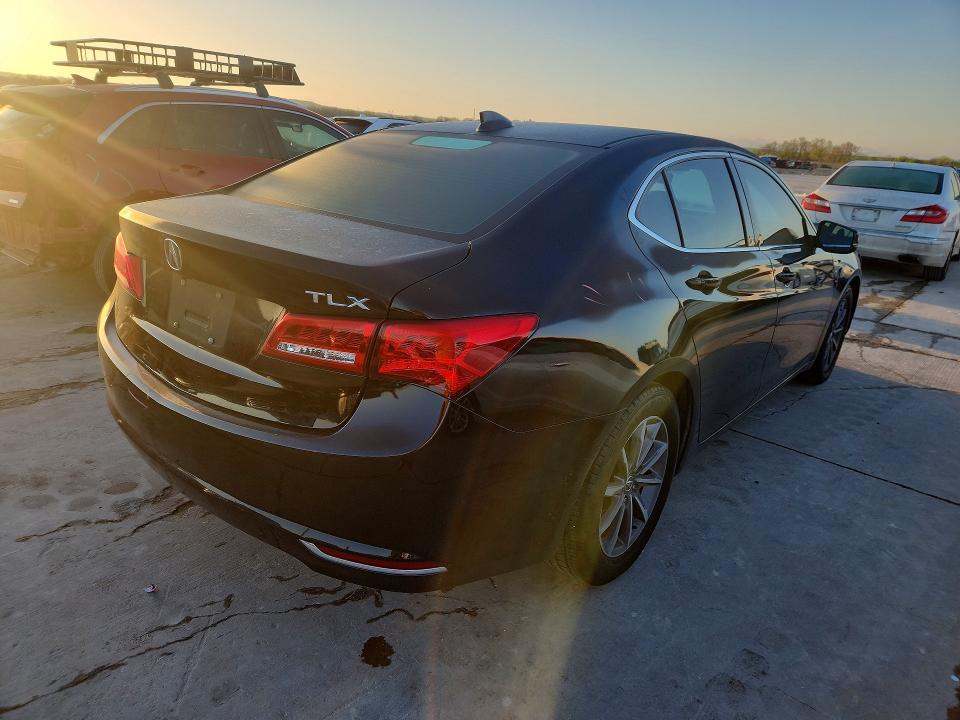 Продажа на аукционе авто 2019 Acura Tlx, vin: 19UUB1F57KA000242, номер лота: 45799006