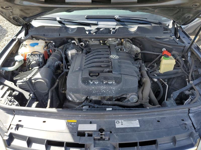 46917066 :رقم المزاد ، WVGEF9BP2ED010687 vin ، 2014 Volkswagen Touareg مزاد بيع