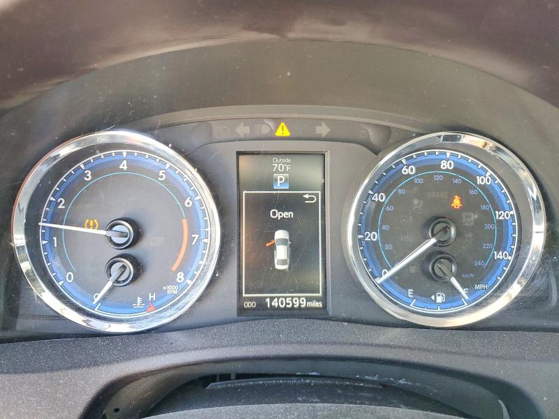 2018 Toyota Corolla მანქანა იყიდება აუქციონზე, vin: 5YFBURHE5JP745173, აუქციონის ნომერი: 79479175