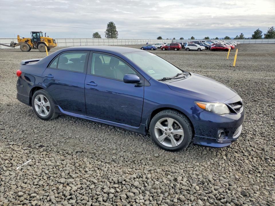 48303446 :رقم المزاد ، 2T1BU4EE9BC720785 vin ، 2011 Toyota Corolla مزاد بيع