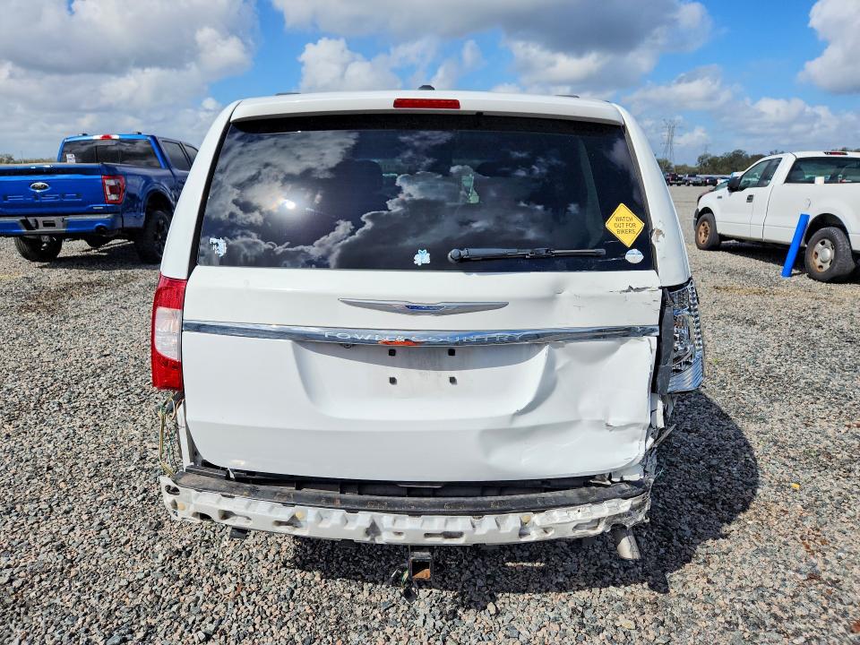 41703696 :رقم المزاد ، 2C4RC1BG8ER413814 vin ، 2014 Chrysler Town & Country مزاد بيع