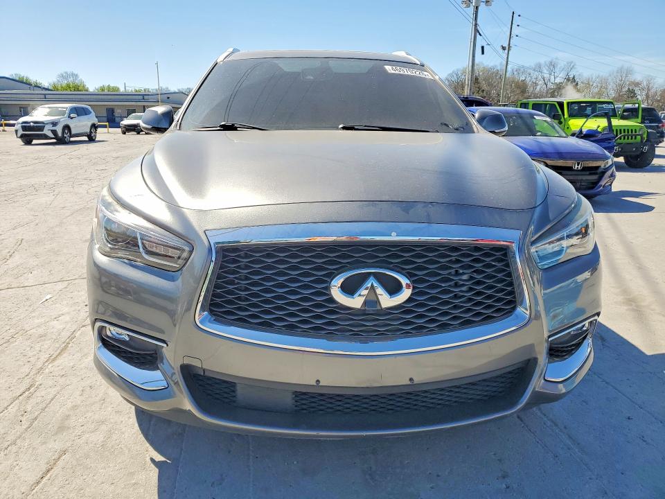 46970226 :رقم المزاد ، 5N1DL0MN4KC570014 vin ، 2019 Infiniti Qx60 مزاد بيع