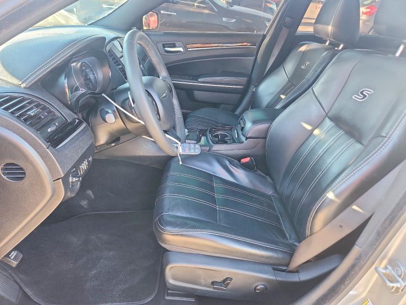 45642736 :رقم المزاد ، 2C3CCABGXPH537568 vin ، 2023 Chrysler 300 مزاد بيع