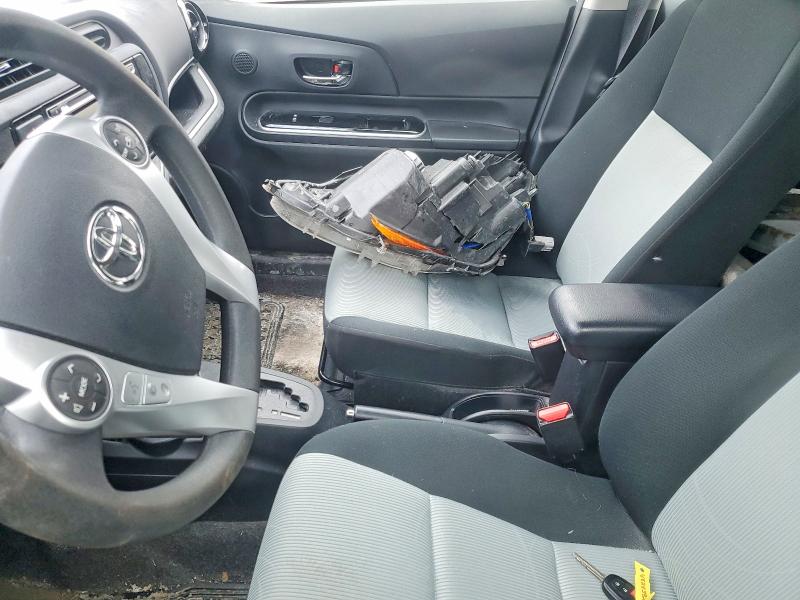 Продажа на аукционе авто 2016 Toyota Prius C, vin: JTDKDTB30G1136915, номер лота: 48283926