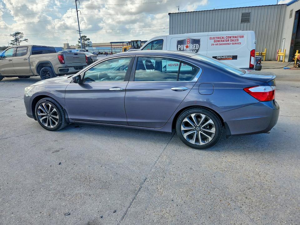 79425685 :رقم المزاد ، 1HGCR2F54FA270919 vin ، 2015 Honda Accord مزاد بيع