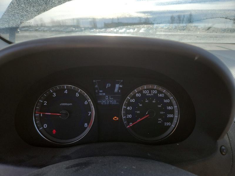 46731116 :رقم المزاد ، KMHCT4AE3CU167189 vin ، 2012 Hyundai Accent مزاد بيع