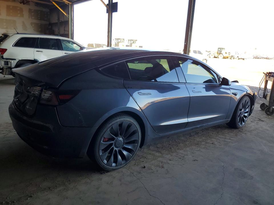 Продажа на аукционе авто 2023 Tesla Model 3, vin: 5YJ3E1EC5PF637324, номер лота: 47439306