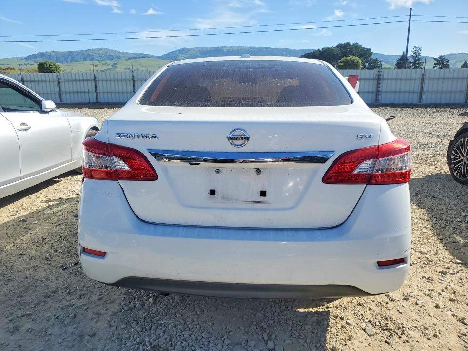 46197326 :رقم المزاد ، 3N1AB7AP2FY227744 vin ، 2015 Nissan Sentra مزاد بيع