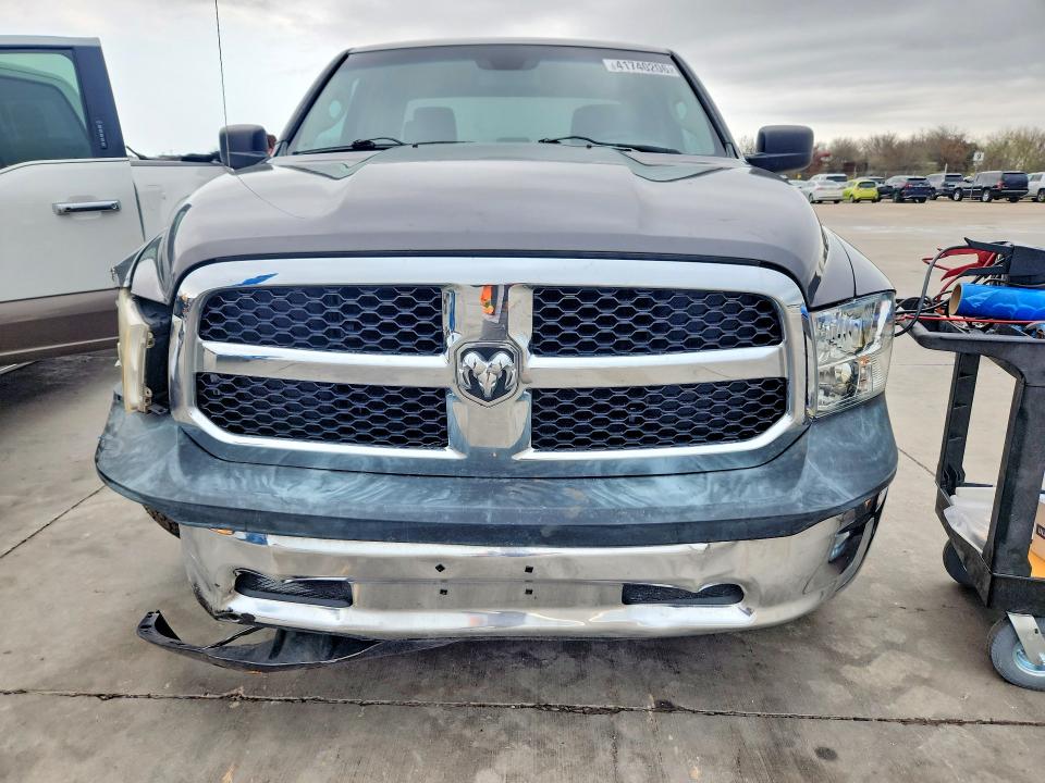 Продажа на аукционе авто 2015 Ram 1500, vin: 1C6RR6FT3FS613901, номер лота: 41740206