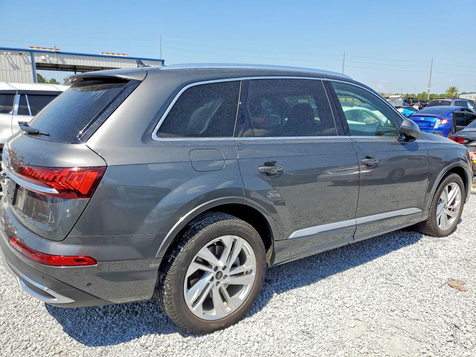 47797616 :رقم المزاد ، WA1LCBF7XPD010116 vin ، 2023 Audi Q7 مزاد بيع
