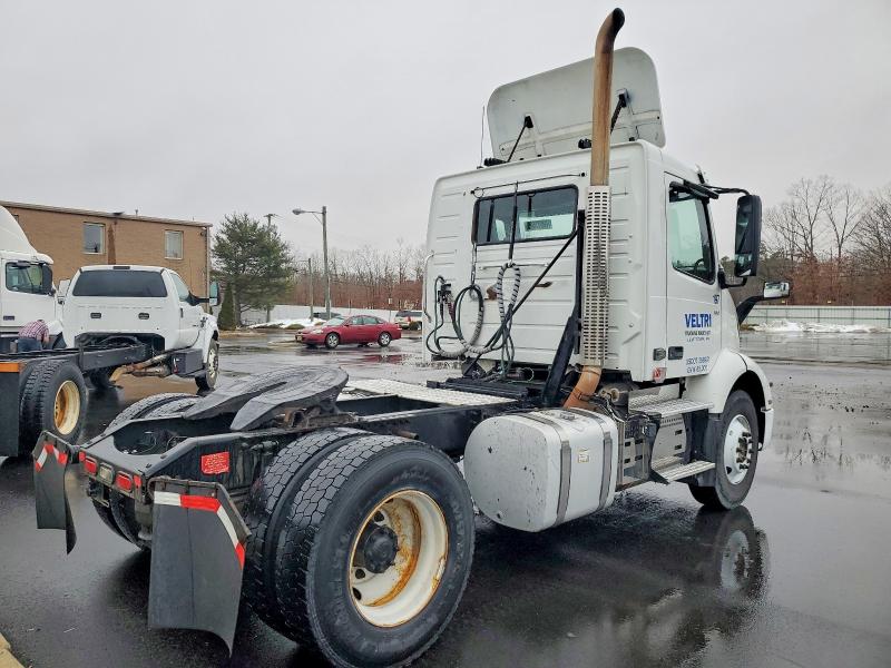 Продаж на аукціоні авто 2019 Volvo Vnr, vin: 4V4W19DF2KN221488, номер лоту: 79577525