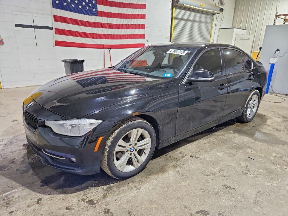 47861016 :رقم المزاد ، WBA8D9G50HNU59943 vin ، 2017 Bmw 330 مزاد بيع