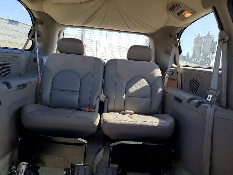 45848626 :رقم المزاد ، 2C8GP64L33R211137 vin ، 2003 Chrysler Town & Country مزاد بيع