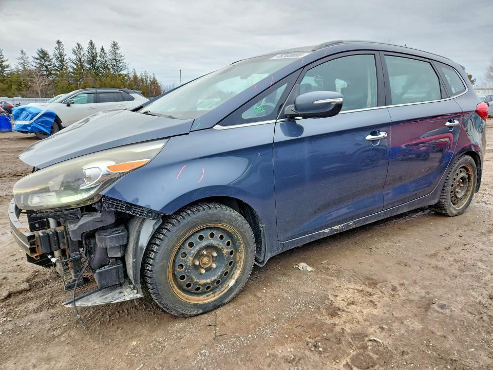 46368086 :رقم المزاد ، KNAHU8A38E7014240 vin ، 2014 Kia Rondo مزاد بيع