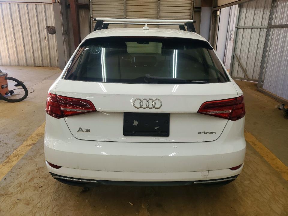 2017 Audi A3 მანქანა იყიდება აუქციონზე, vin: WAUUPBFF5HA074165, აუქციონის ნომერი: 46639836