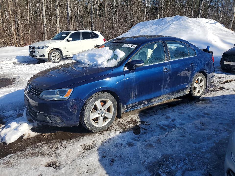 78101765 :رقم المزاد ، 3VWDL7AJ2EM377682 vin ، 2014 Volkswagen Jetta مزاد بيع