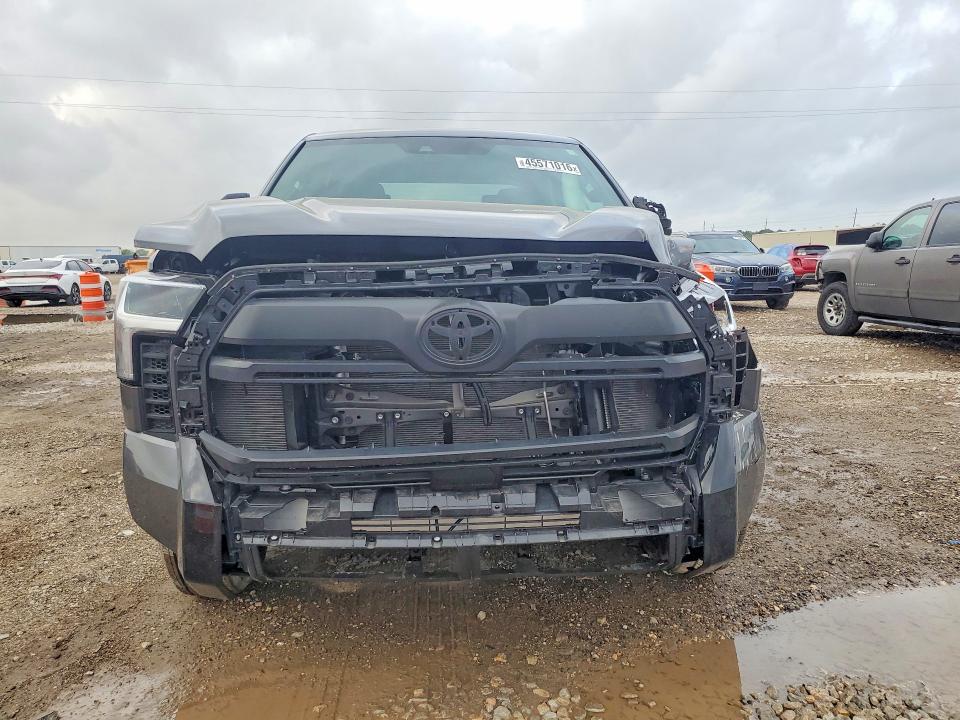Продажа на аукционе авто 2026 Toyota Tundra, vin: 5TFKB5AB4TX052680, номер лота: 45571016