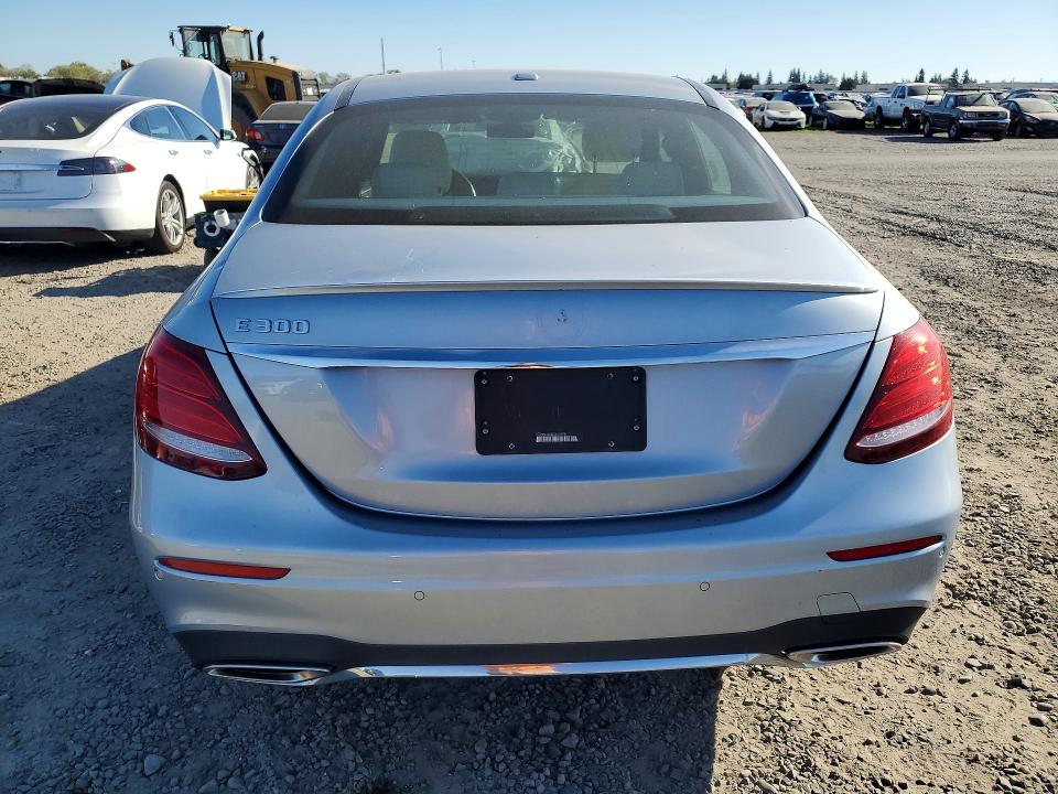 Продажа на аукционе авто 2018 Mercedes-benz E, vin: WDDZF4JB4JA448658, номер лота: 45519726
