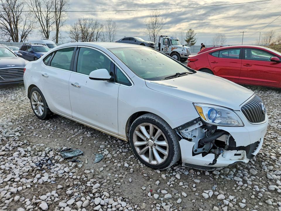 79608735 :رقم المزاد ، 1G4PR5SK2E4132883 vin ، 2014 Buick Verano مزاد بيع