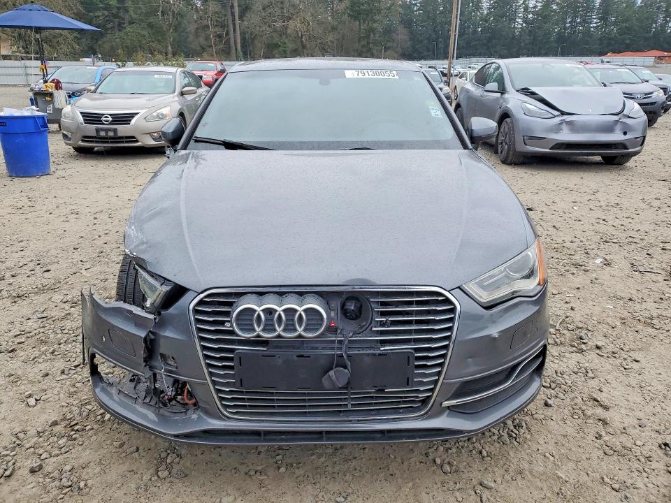 Продаж на аукціоні авто 2016 Audi A3, vin: WAUUPBFF4GA118364, номер лоту: 79130055