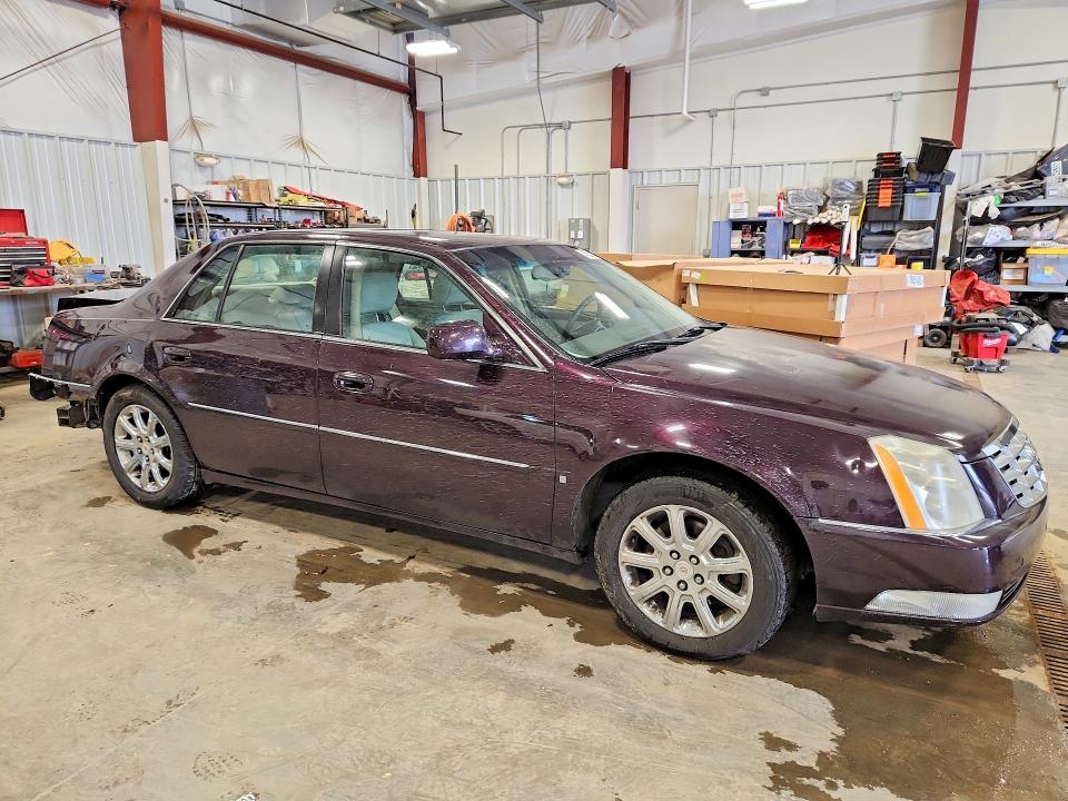 Продажа на аукционе авто 2009 Cadillac Dts, vin: 1G6KD57Y99U105084, номер лота: 45853566