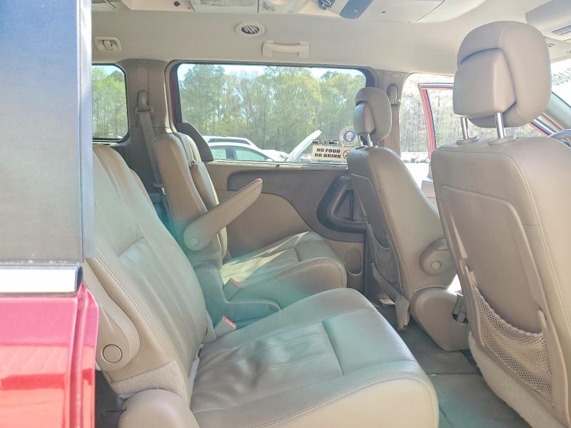 47744606 :رقم المزاد ، 2C4RC1BG1GR261586 vin ، 2016 Chrysler Town & Country مزاد بيع