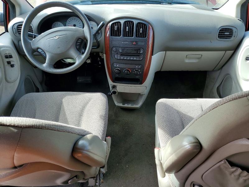 47345736 :رقم المزاد ، 1A4GP45RX6B720518 vin ، 2006 Chrysler Town & Country مزاد بيع