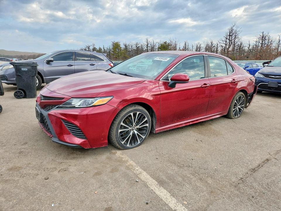 Продажа на аукционе авто 2018 Toyota Camry, vin: 4T1B11HK5JU519570, номер лота: 47456406