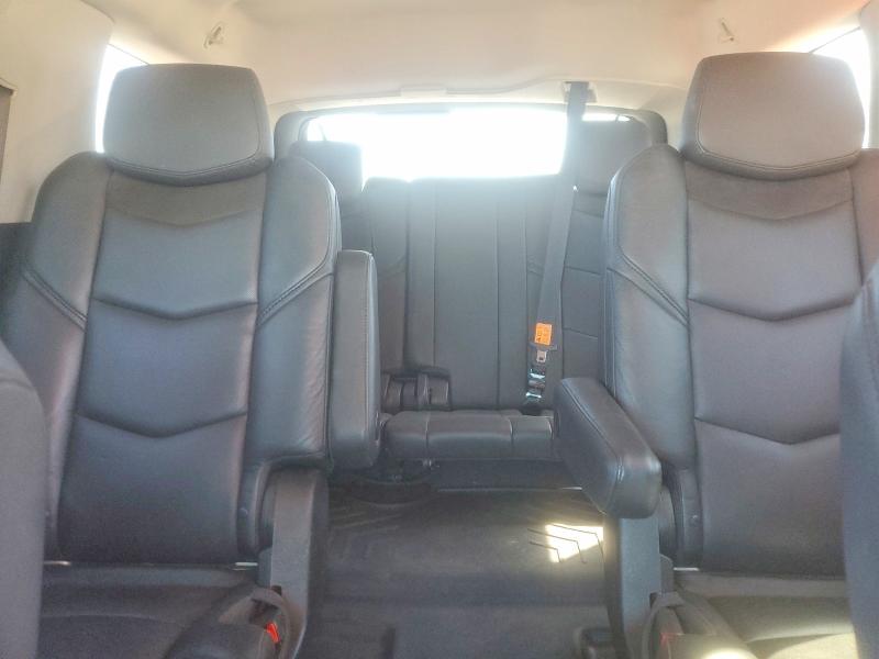 47036596 :رقم المزاد ، 1GYS4CKJXJR223626 vin ، 2018 Cadillac Escalade مزاد بيع