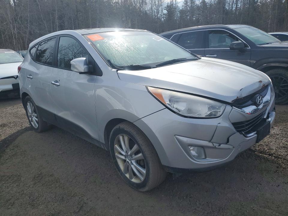 2010 Hyundai Tucson მანქანა იყიდება აუქციონზე, vin: KM8JUCAC0AU028633, აუქციონის ნომერი: 46330456