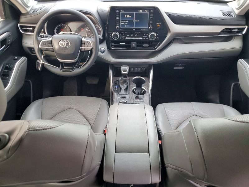 Продажа на аукционе авто 2022 Toyota Highlander, vin: 5TDDZRBH4NS211964, номер лота: 47402356