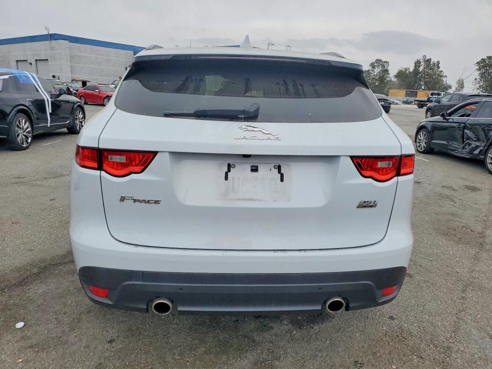 Продаж на аукціоні авто 2018 Jaguar F-pace, vin: SADCK2EV3JA243874, номер лоту: 47990816