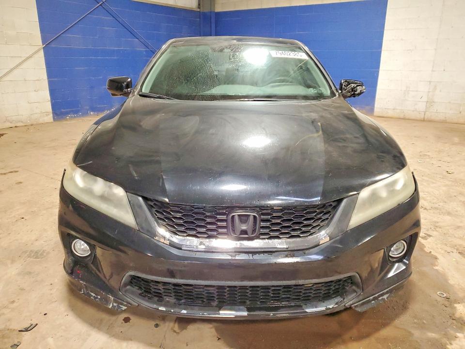 79402385 :رقم المزاد ، 1HGCT2B80EA004586 vin ، 2014 Honda Accord مزاد بيع