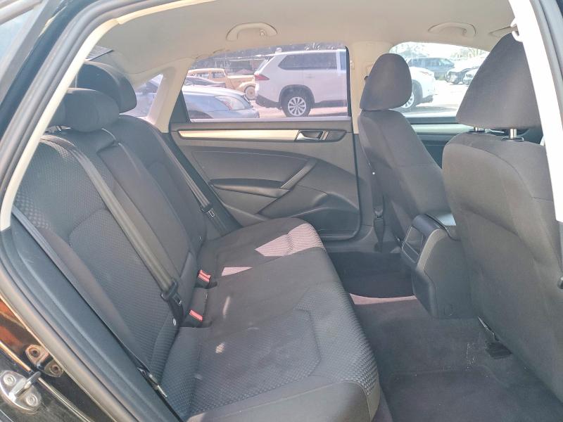 47032106 :رقم المزاد ، 1VWAH7A34CC029192 vin ، 2012 Volkswagen Passat مزاد بيع