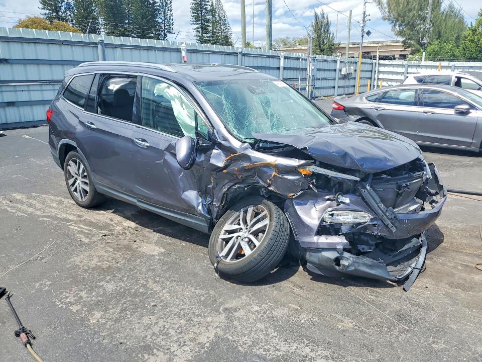 Продаж на аукціоні авто 2017 Honda Pilot, vin: 5FNYF6H03HB092369, номер лоту: 46616556