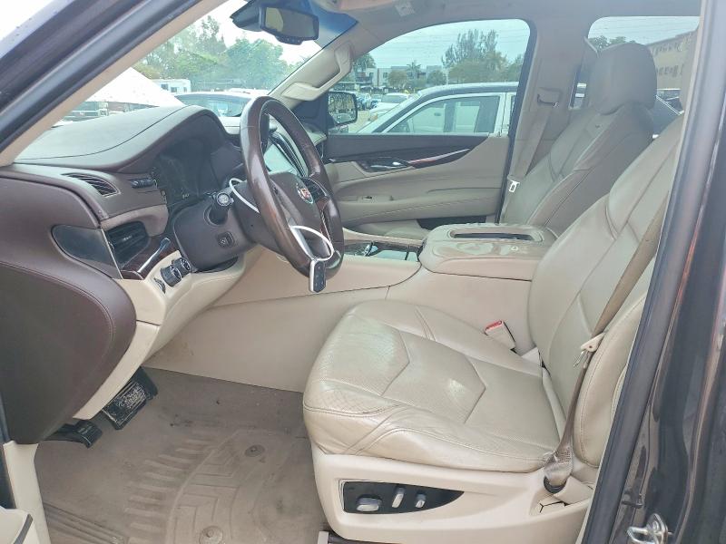 49278116 :رقم المزاد ، 1GYS4HKJXFR170768 vin ، 2015 Cadillac Escalade مزاد بيع