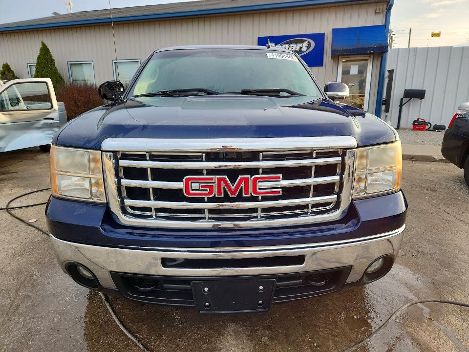 41904846 :رقم المزاد ، 3GTP2WE37BG141838 vin ، 2011 Gmc Sierra مزاد بيع