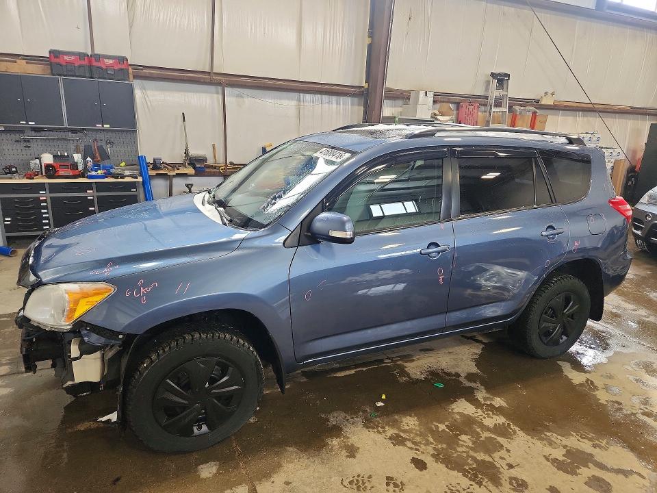 41688416 :رقم المزاد ، 2T3BF4DV8BW156046 vin ، 2011 Toyota Rav4 مزاد بيع
