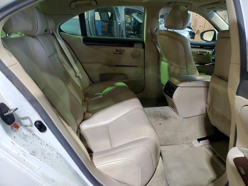 41733306 :رقم المزاد ، JTHCL5EF6G5026869 vin ، 2016 Lexus Ls 460 مزاد بيع