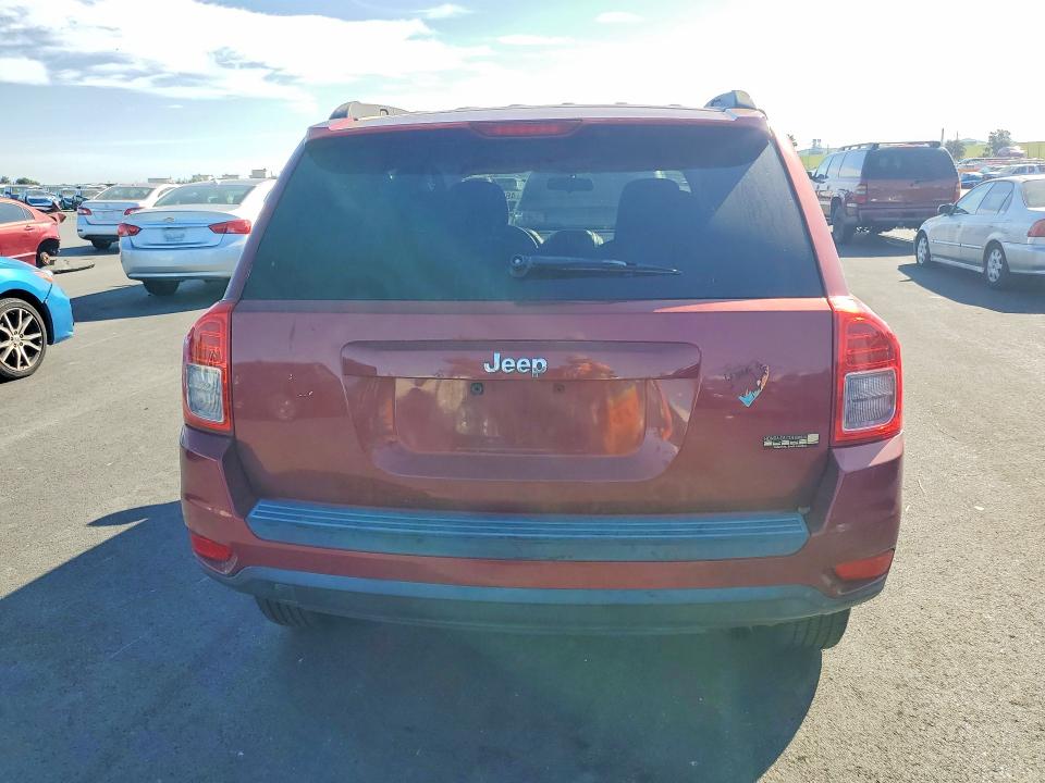 46056326 :رقم المزاد ، 1J4NT1FB0BD146755 vin ، 2011 Jeep Compass مزاد بيع