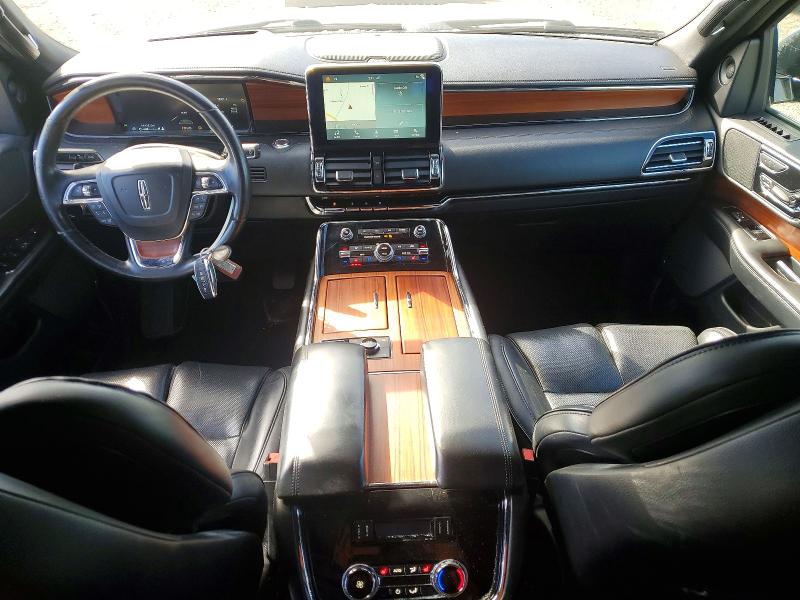 52972776 :رقم المزاد ، 5LMJJ2LT4JEL19370 vin ، 2018 Lincoln Navigator مزاد بيع
