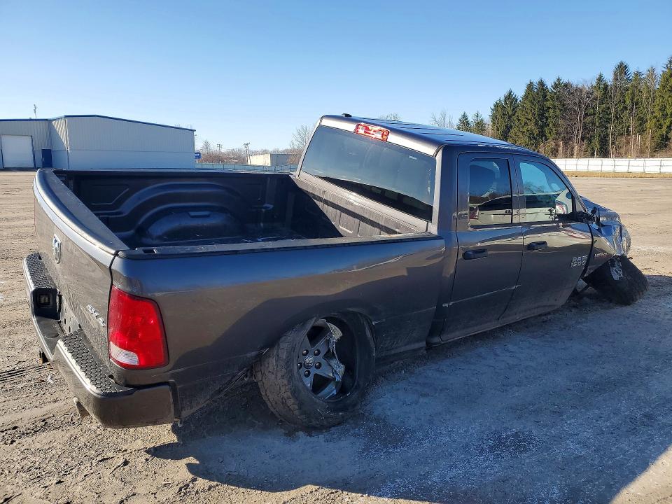 47067376 :رقم المزاد ، 1C6RR7FT5GS129882 vin ، 2016 Ram 1500 مزاد بيع