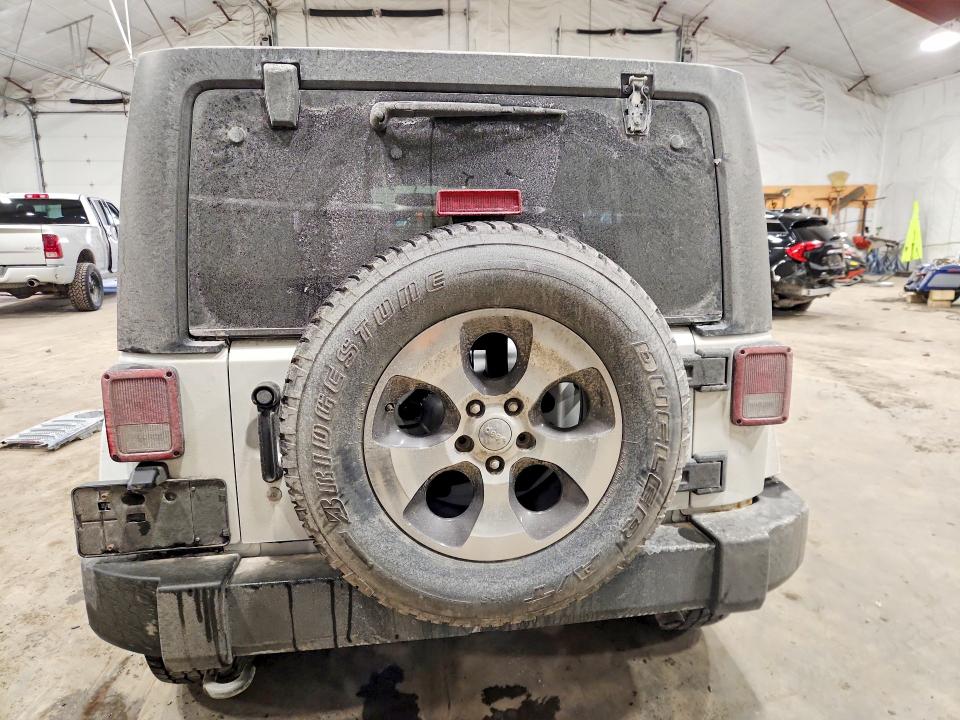 46344726 :رقم المزاد ، 1C4HJWEG2HL545944 vin ، 2017 Jeep Wrangler Unlimited مزاد بيع