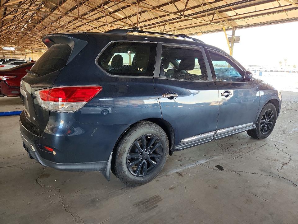 47108556 :رقم المزاد ، 5N1AR2MN4FC720125 vin ، 2015 Nissan Pathfinder مزاد بيع