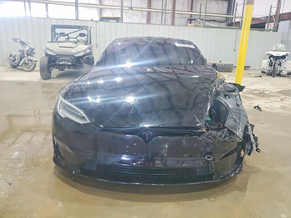 Продажа на аукционе авто 2022 Tesla Model S, vin: 5YJSA1E61NF460804, номер лота: 47956326
