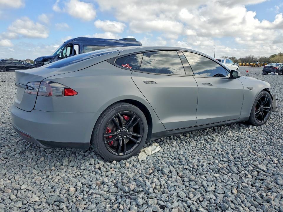 Продажа на аукционе авто 2016 Tesla Model S, vin: 5YJSA1E2XGF130191, номер лота: 79168155