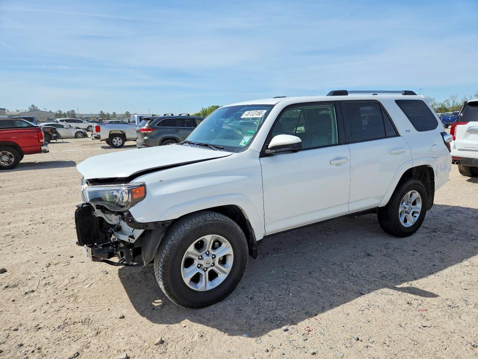 46133166 :رقم المزاد ، JTEEU5JR7R5312591 vin ، 2024 Toyota 4runner مزاد بيع