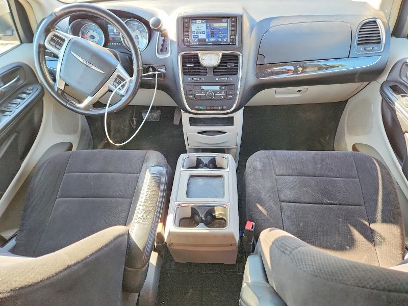 46099456 :رقم المزاد ، 2A4RR5DG5BR630620 vin ، 2011 Chrysler Town & Country مزاد بيع