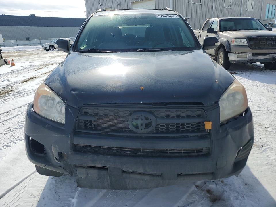 47631036 :رقم المزاد ، 2T3BF4DV0BW165369 vin ، 2011 Toyota Rav4 مزاد بيع
